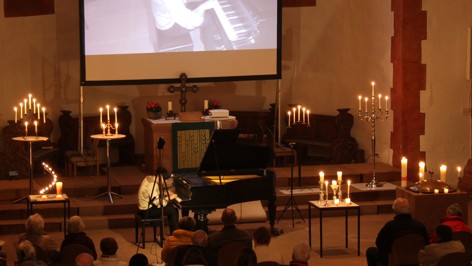 2026 Freitag 04 Kerzenschein 2026 Freitag 04 Kerzenschein